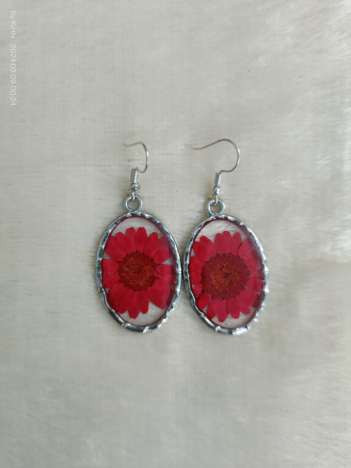 Jewellery - Floral earrings