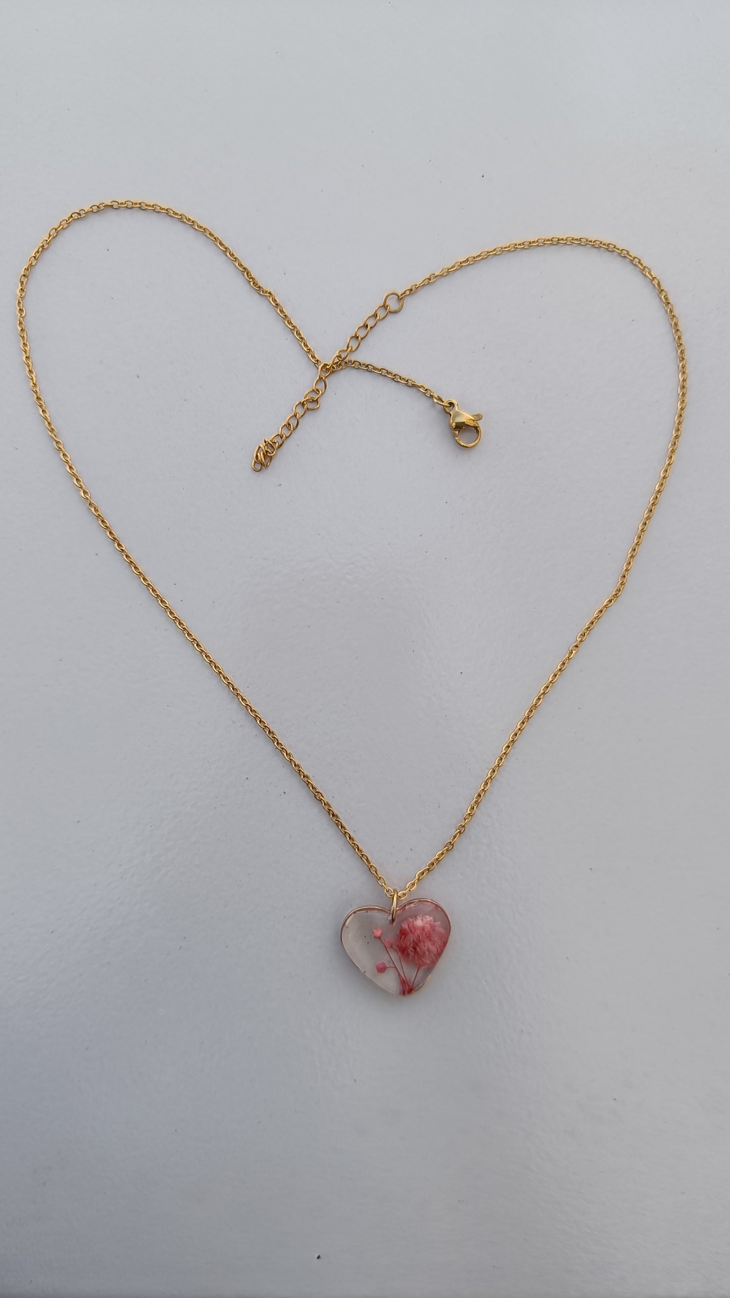 Jewellery - Floral pendant with Anti Tarnish chain