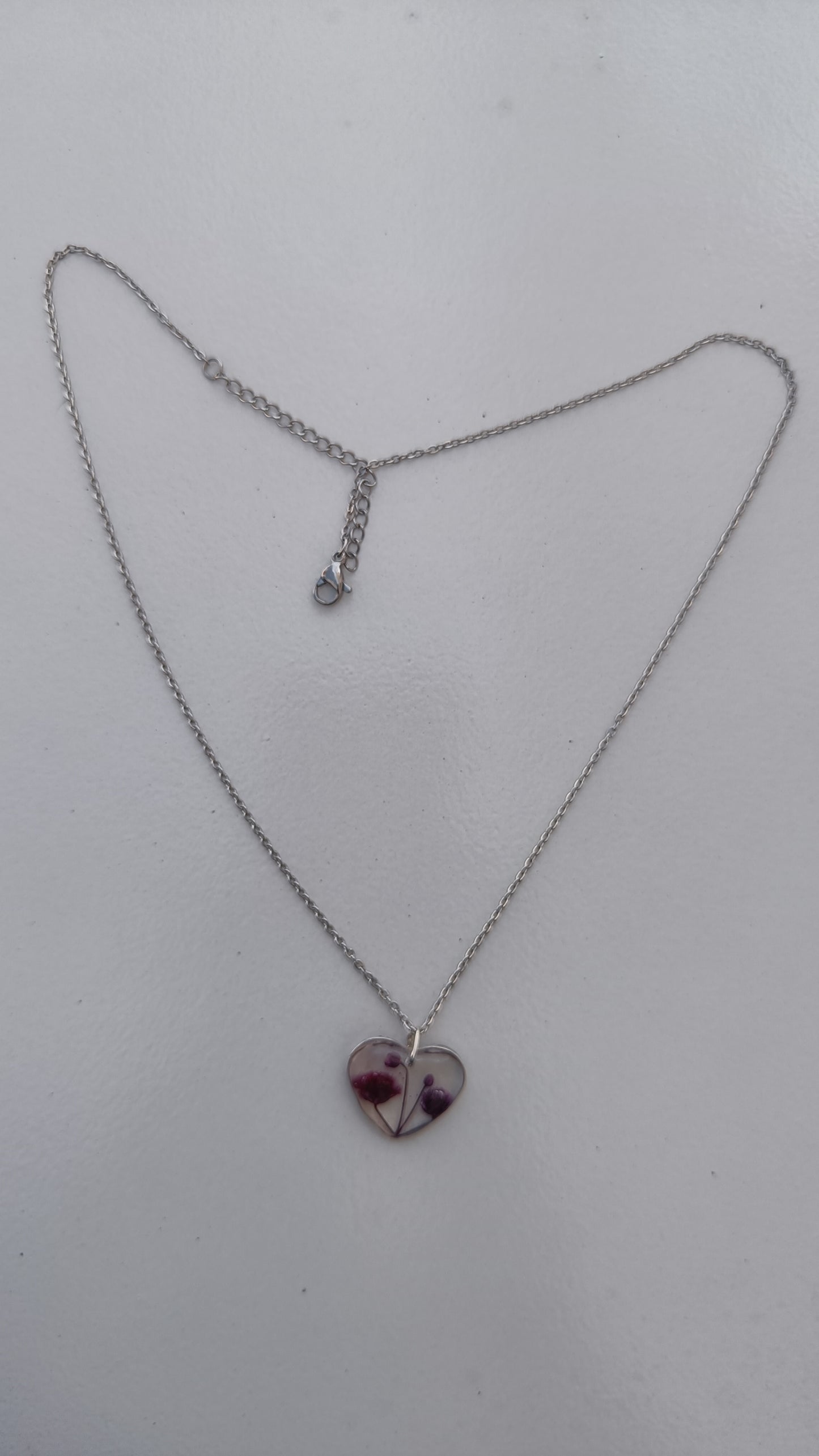 Jewellery - Floral pendant with Anti Tarnish chain