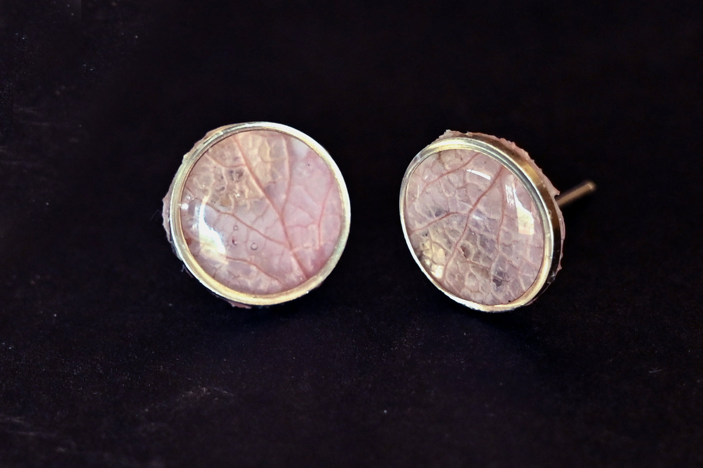 Jewellery - Floral stud