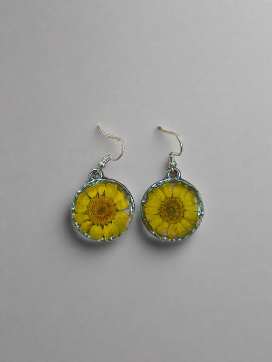 Jewellery - Floral earrings