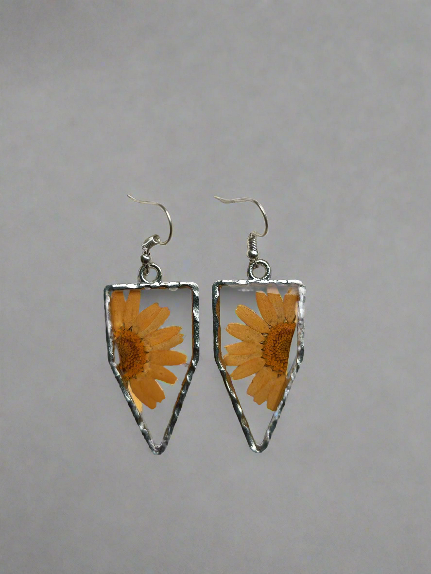 Jewellery - Floral earrings