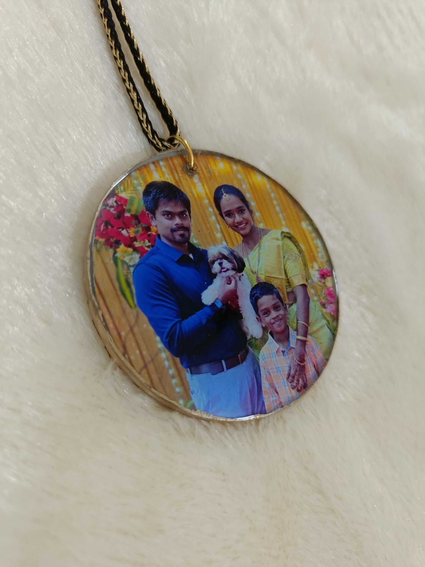 Customized car hanging