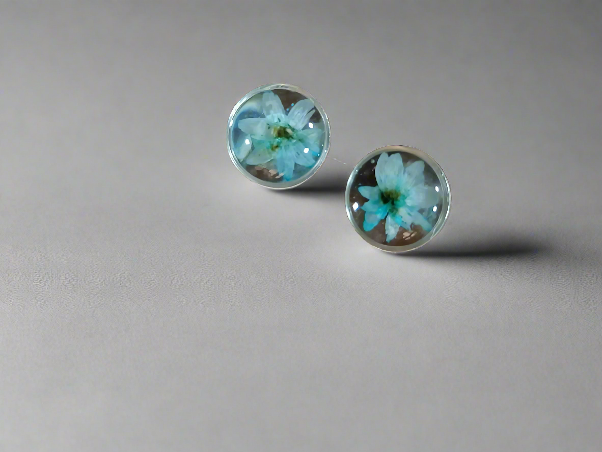 Jewellery - Floral stud