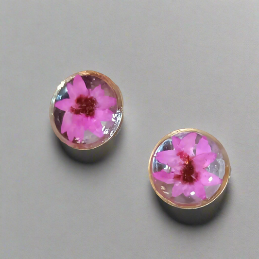 Jewellery - Floral stud