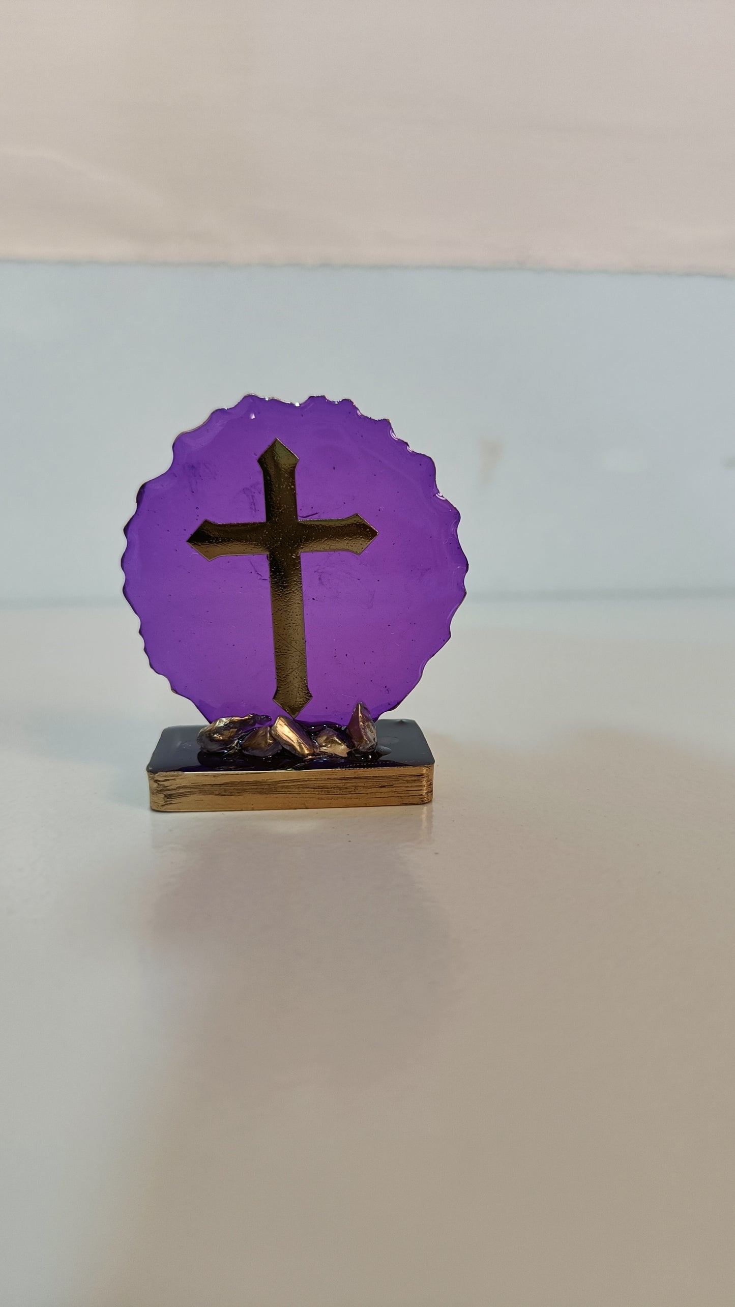 Car dashboard decor - Cross