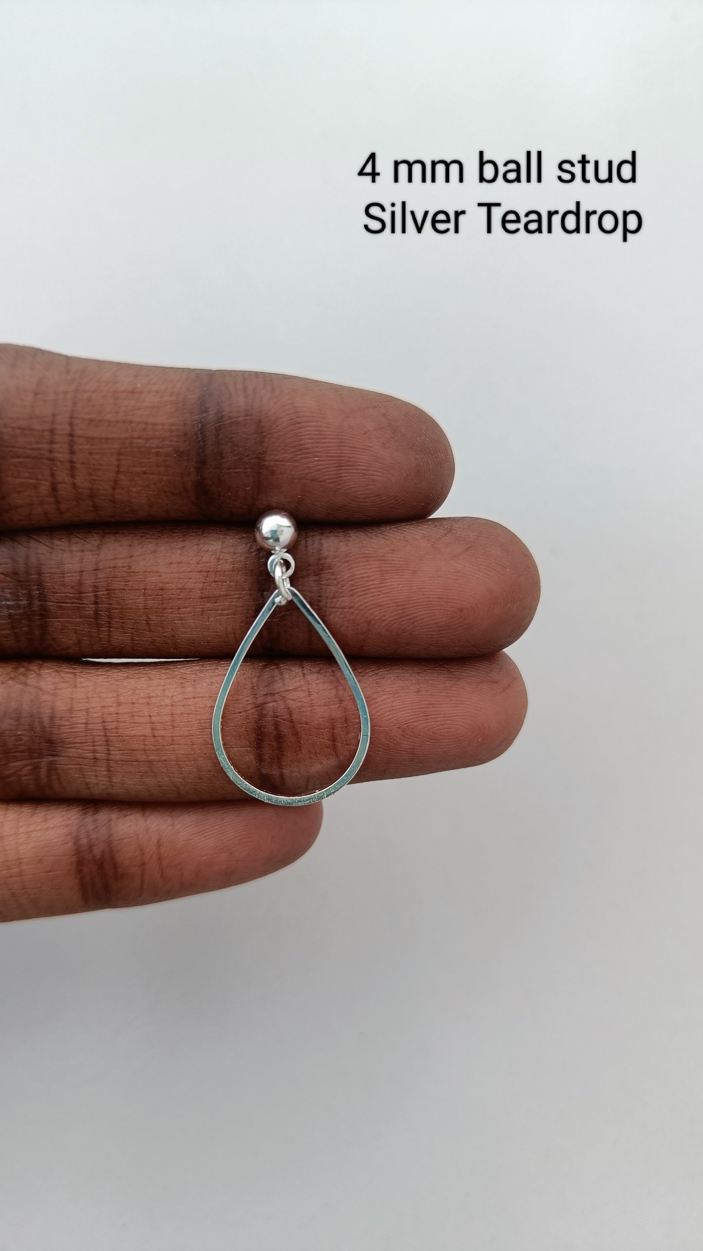Jewellery - Plain earrings