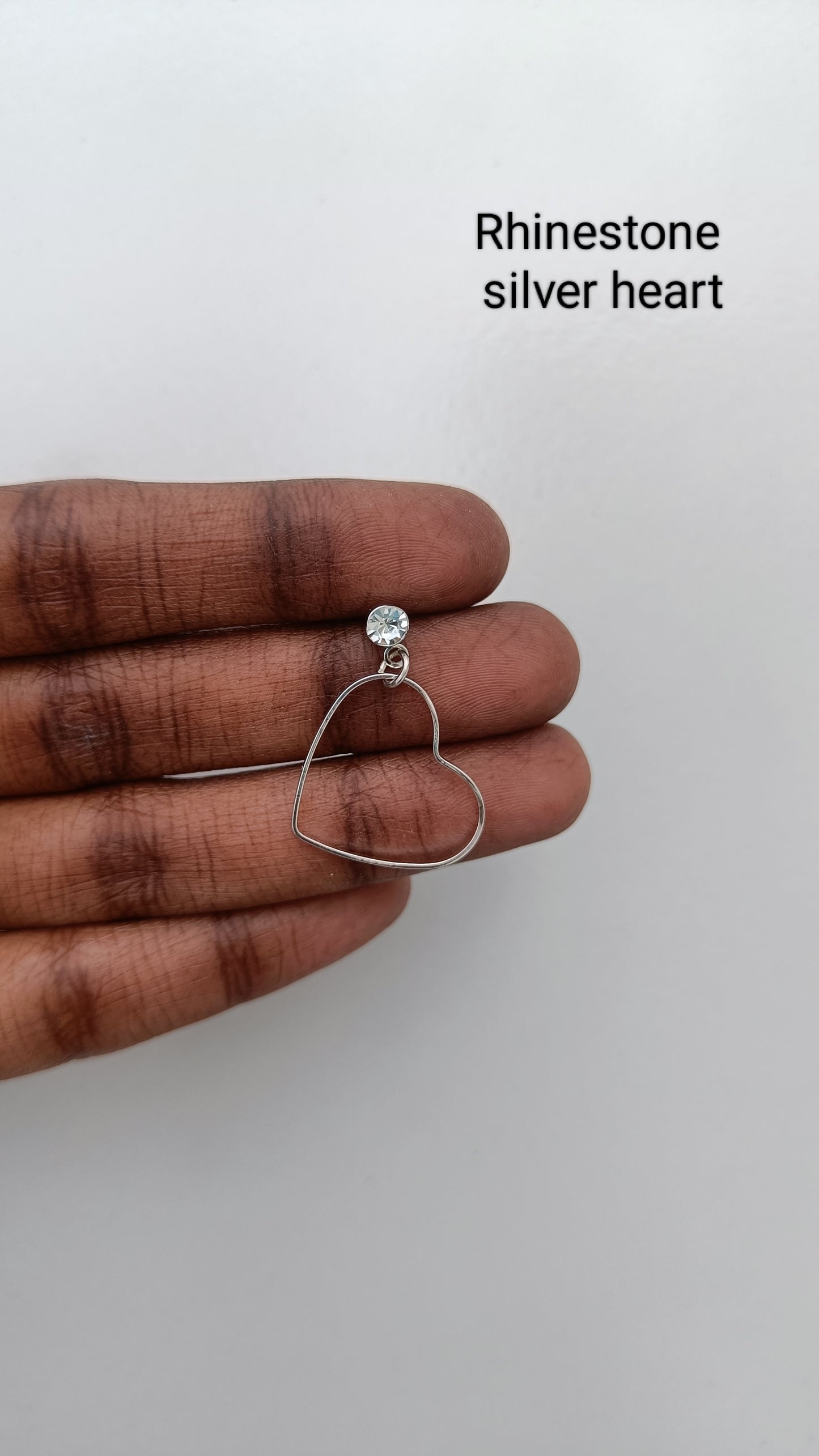 Jewellery - Plain earrings